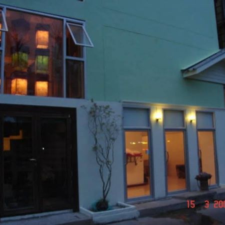 Kaset pensión Bangkok Exterior foto